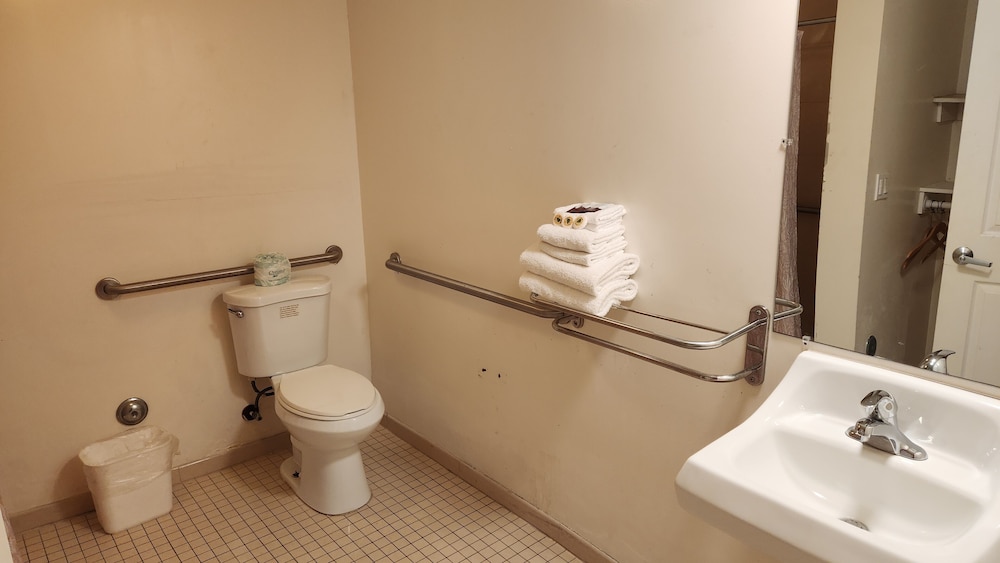 Royal Century Hotel - photo 21