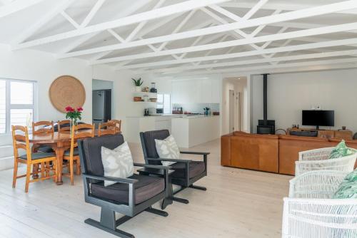 Melkhout Beach Bungalow Kommetjie