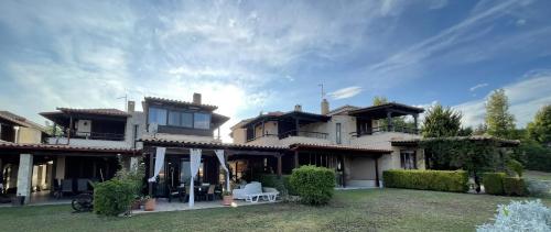 Ira's House Afitos — 4-Star Luxury Hotel in Afytos, Greece