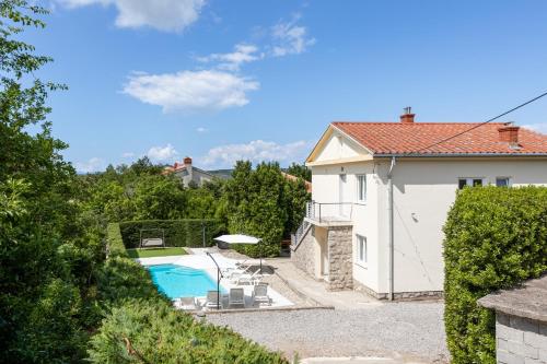 Villa Joy — 4-Star Luxury Hotel in Jadranovo, Croatia