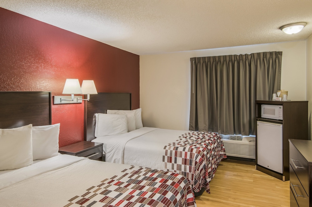 Red Roof Inn & Suites Pensacola East Milton - photo 19