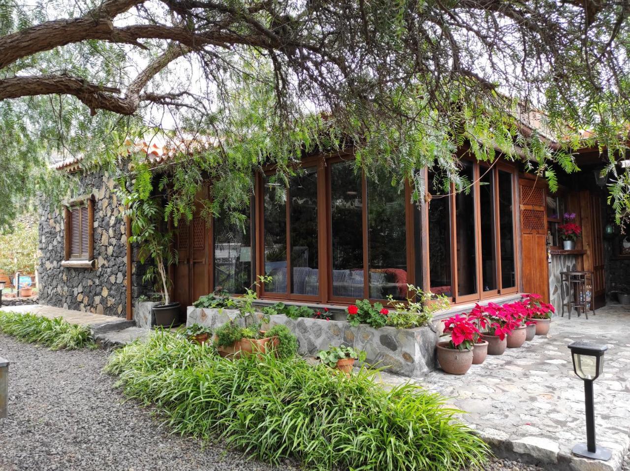 Finca Alda in Los Llanos De Aridane, Spain