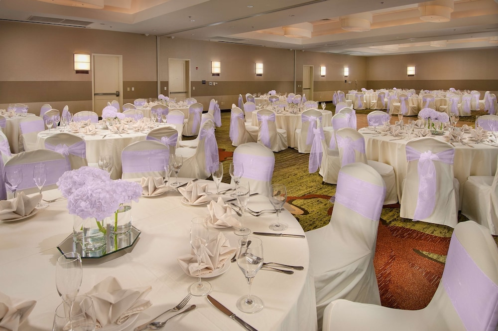 DoubleTree by Hilton Sterling Dulles Airport - photo 53