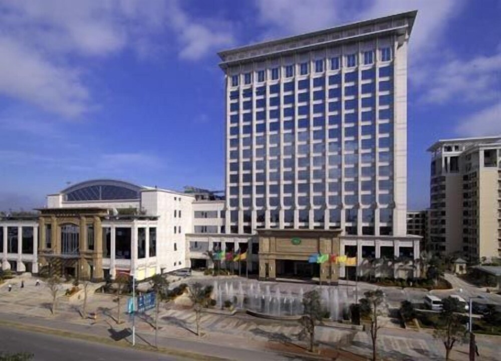 Golden Diamond Hotel — hotel in Zhongshan