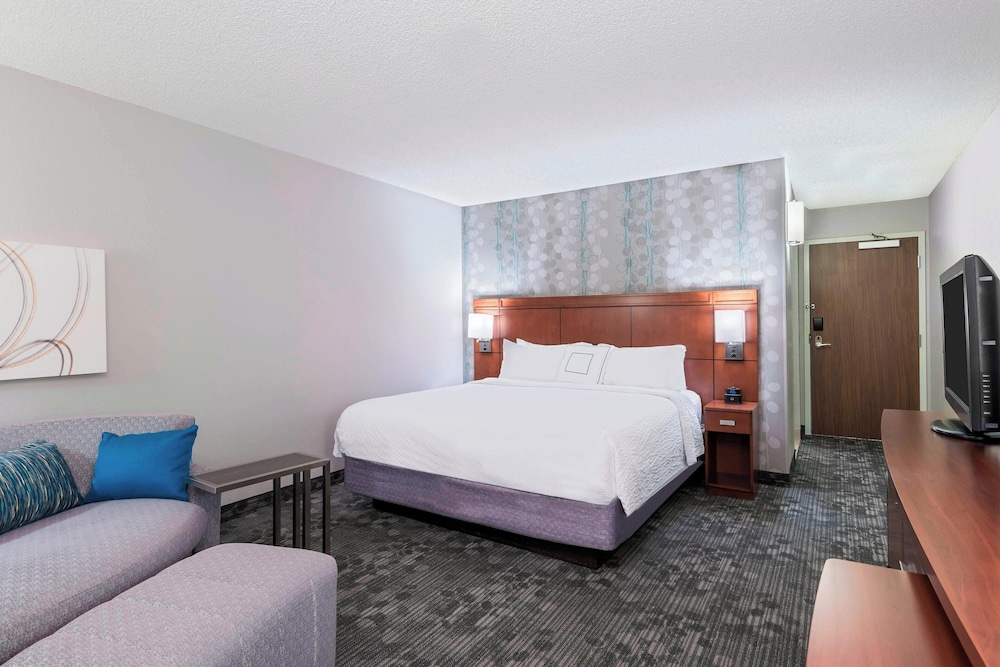 Courtyard by Marriott Sarasota Bradenton Airport - photo 8