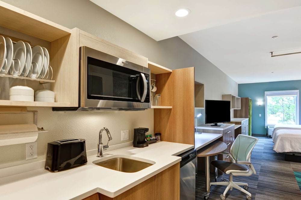 Home2 Suites by Hilton Daytona Beach Speedway - photo 16