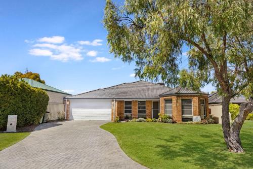 Sandylands Busselton with WiFi — hotel in Vasse