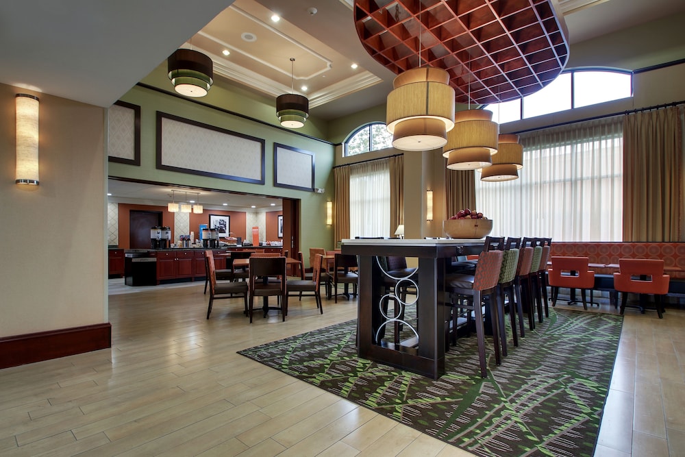 Hampton Inn & Suites Spartanburg I 26 Westgate Mall - photo 20