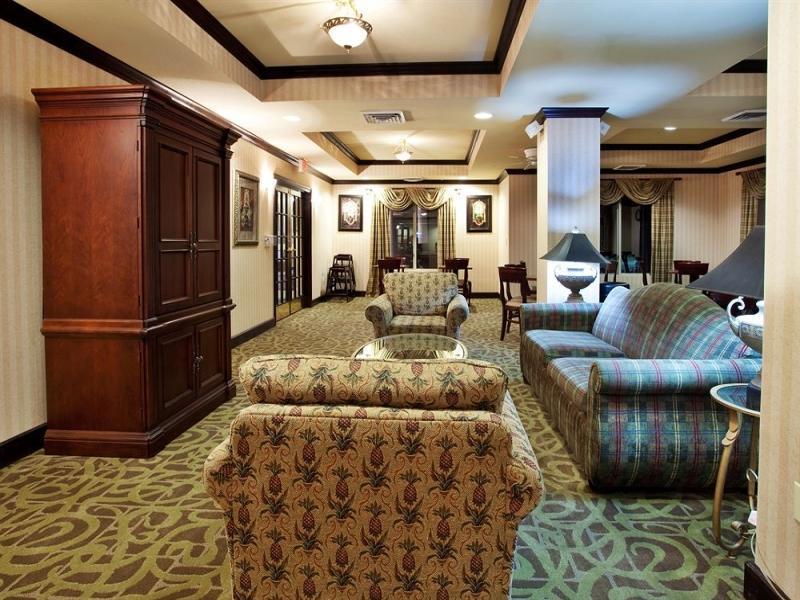 Holiday Inn Express & Suites W. Monroe an IHG Hotel - photo 4