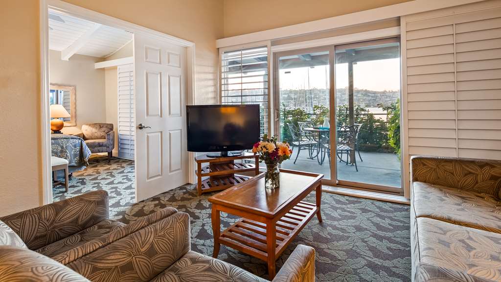 Best Western Plus Island Palms Hotel & Marina - photo 30