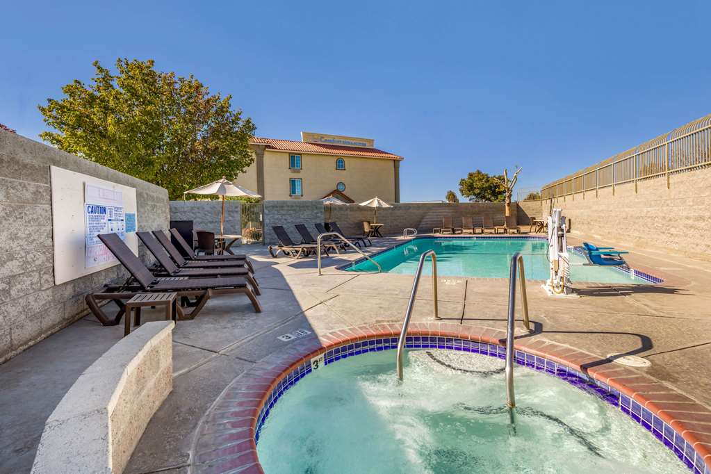 Comfort Inn & Suites Lancaster Antelope Valley - photo 36