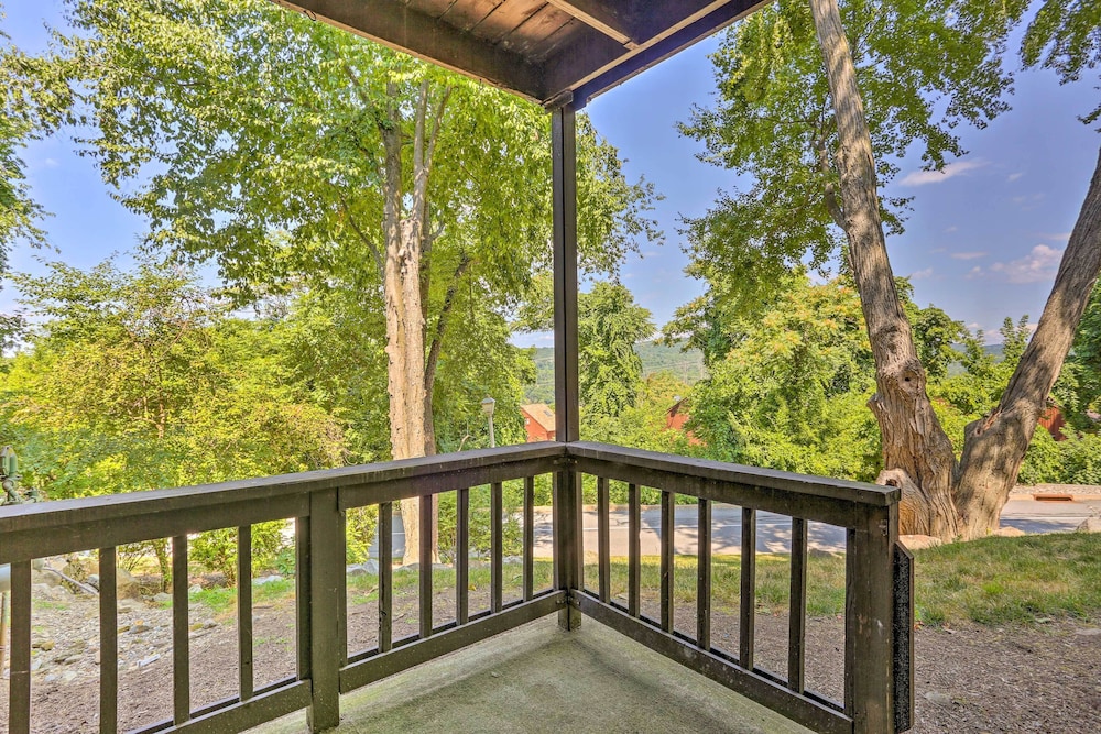 Sun Lit Vernon Condo Less Than 2 Mi to Ski Resort - photo 20