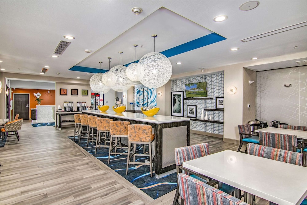 Hampton Inn Houston NASA Johnson Space Center - photo 4