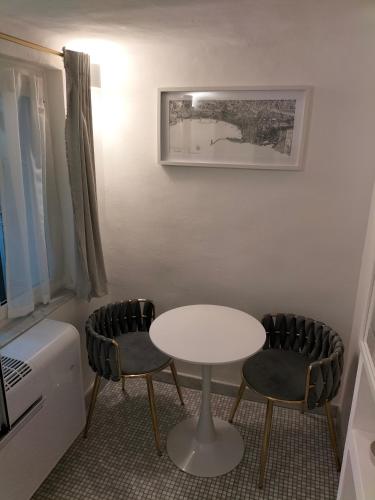 Il Piccolo Giustiniani 20 — 4-Star Luxury Hotel in Genoa, Italy