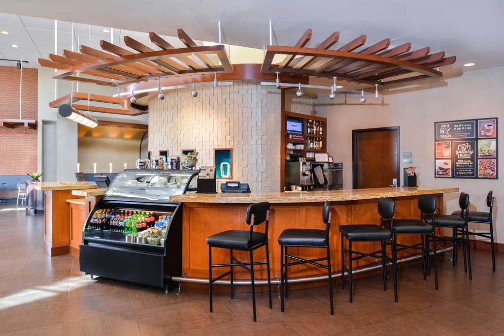 Hyatt Place Chesapeake Greenbrier - photo 22