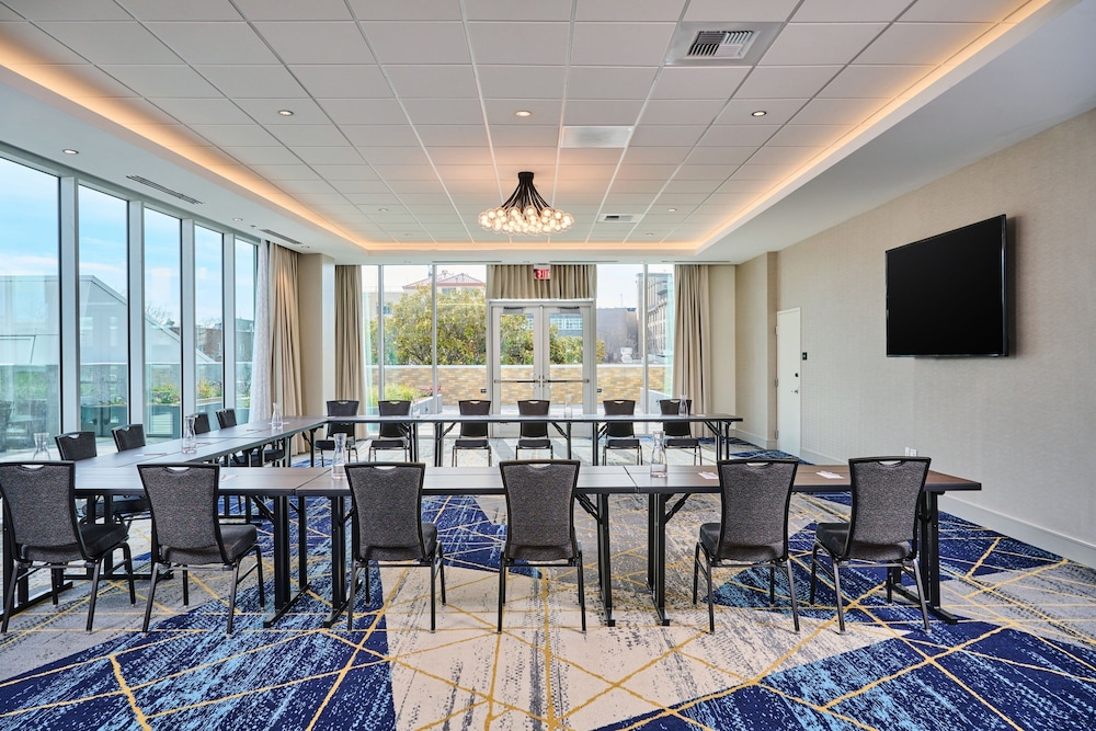 Residence Inn by Marriott Berkeley - photo 43