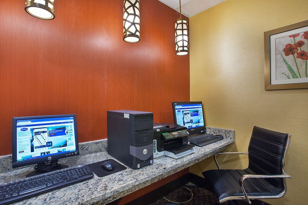 Hampton Inn Dry Ridge - photo 67