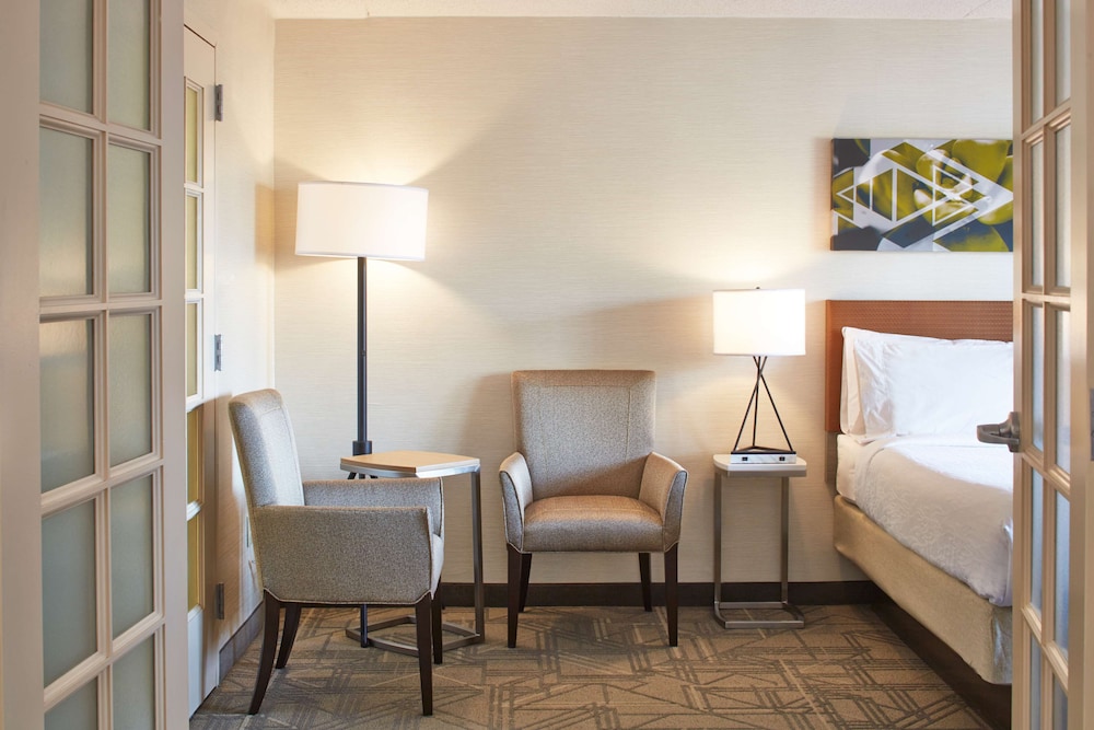 Hilton Garden Inn Scottsdale Old Town - photo 12