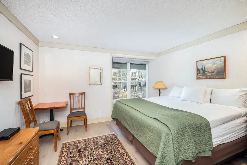 Mountainside Inn 221 1 Bedroom Hotel Room by Alpine Lodging Telluride - featured photo