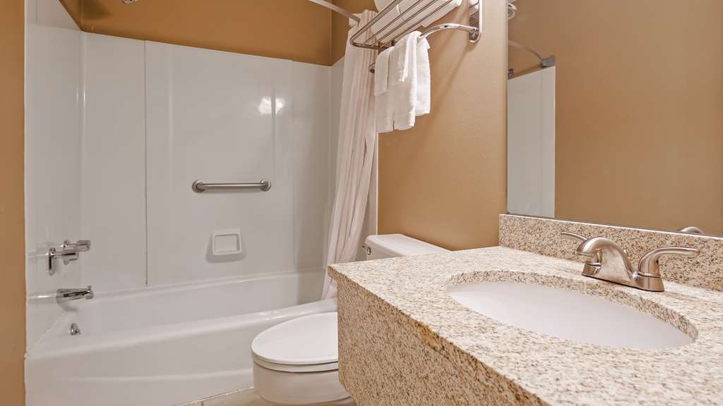 SureStay by Best Western Cameron - photo 17