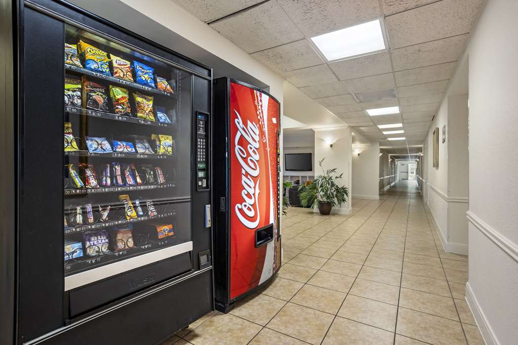 Quality Inn & Suites NRG Park Medical Center - photo 33