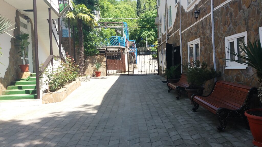 Santorina Hotel - last minute hotel in Sochi