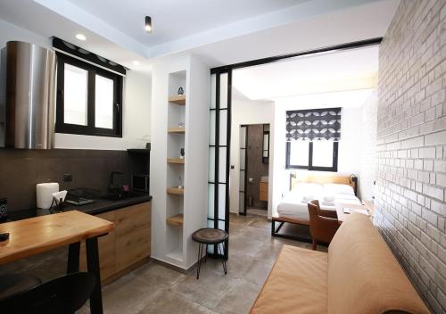 Emily in Athens Central design awarded flat Syntagma E3 — 4-Star Luxury Hotel in Athens, Greece