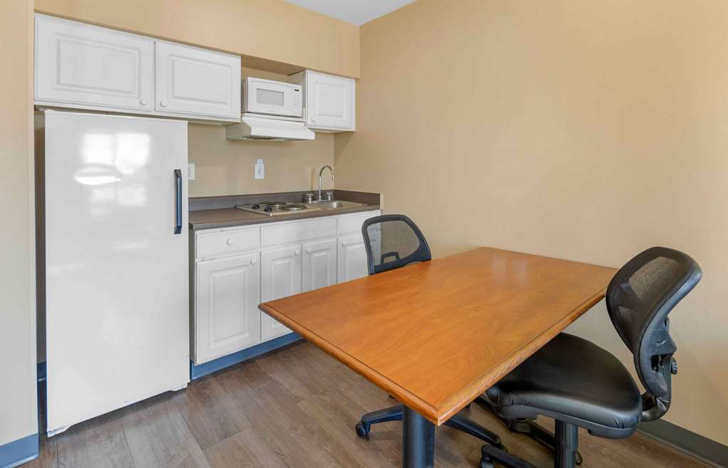 Extended Stay America Suites Anchorage Midtown - photo 27