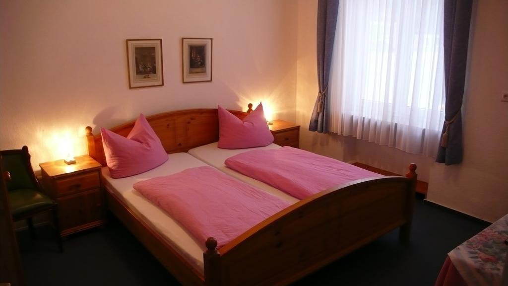 Hotel Bergischer Hof — hotel in Koenigswinter