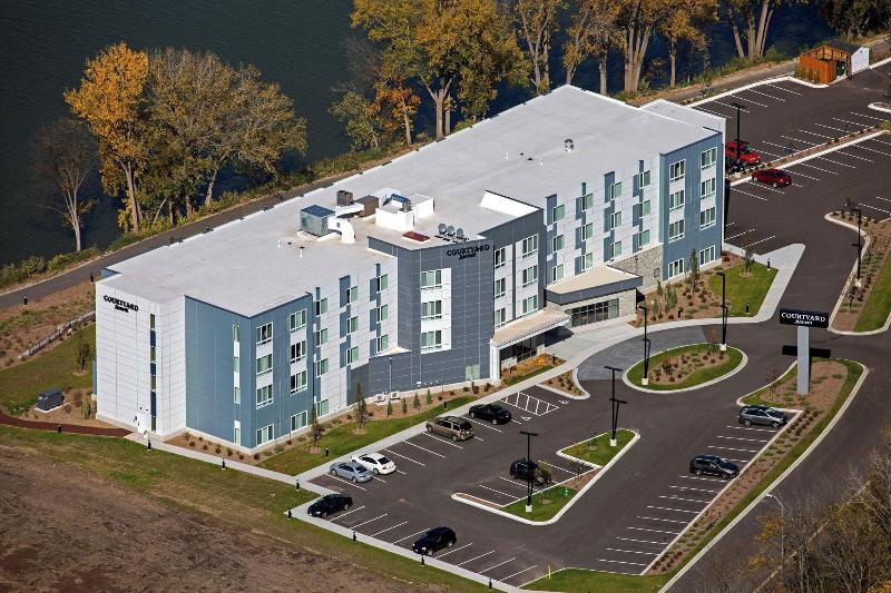 Courtyard by Marriott Appleton Riverfront - photo 22