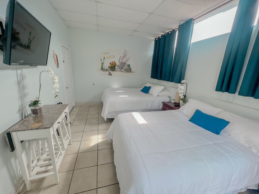 Sunset Cove Beach Resort - photo 58