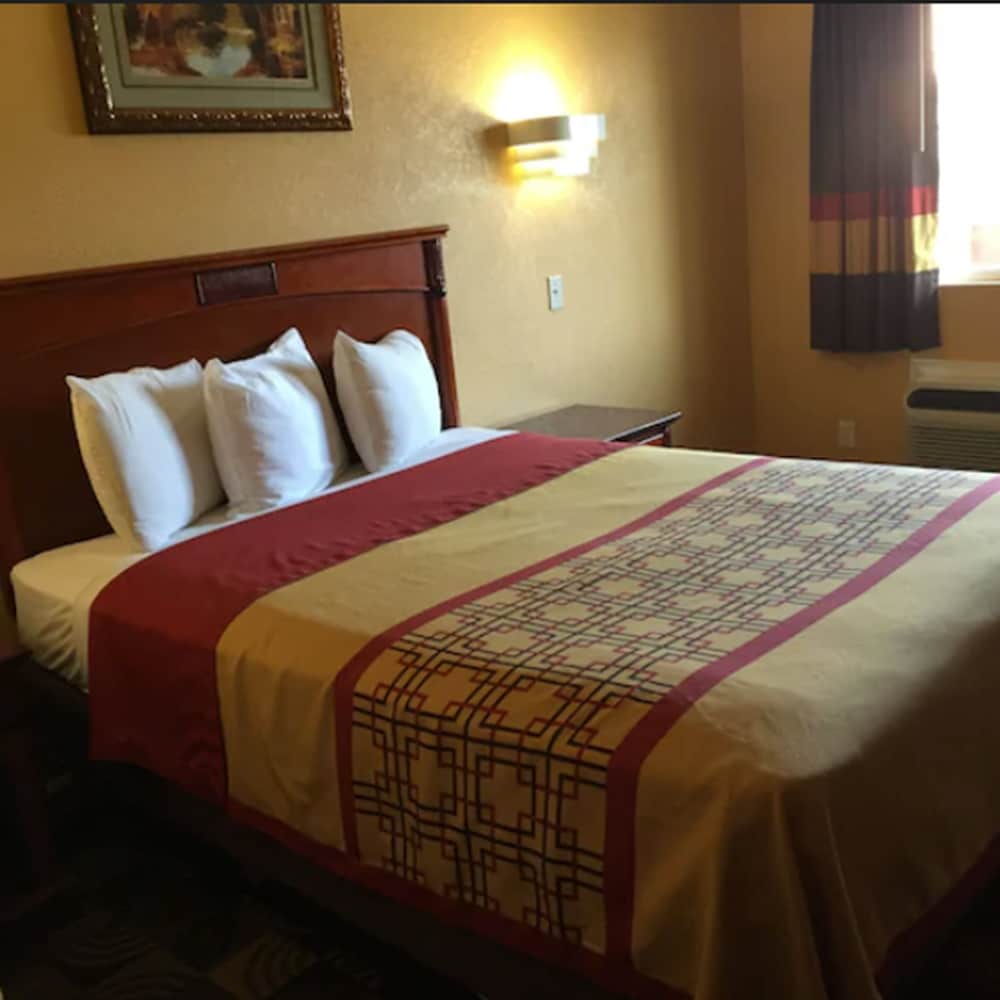 National City Motel - photo 3