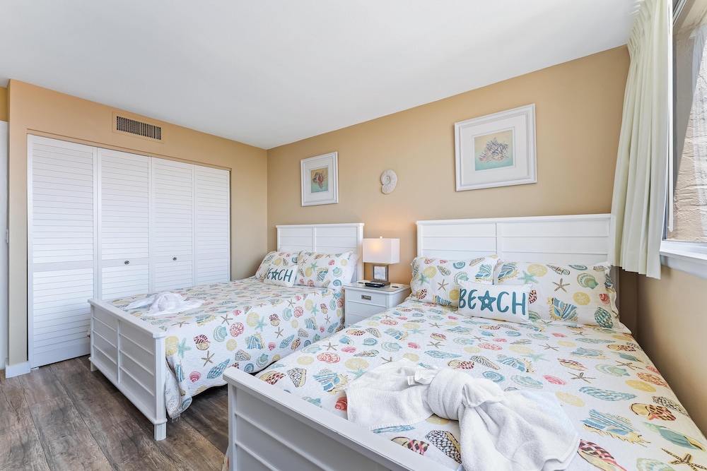 Our House at the Beach 604E By Beachside Management — 4-Star Luxury Hotel in Siesta Key, United States