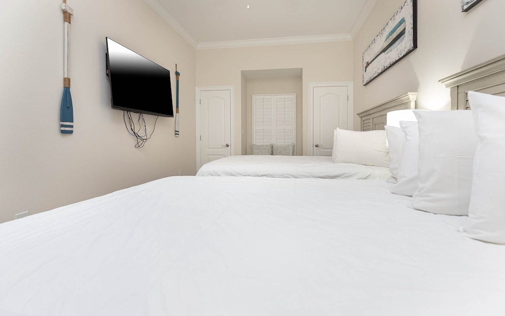 Phoenix Gulf Towers 602 2 Bedroom Condo - photo 8