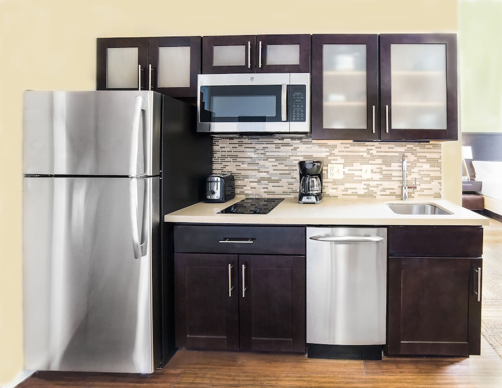 Staybridge Suites Baltimore Inner Harbor by IHG - photo 56