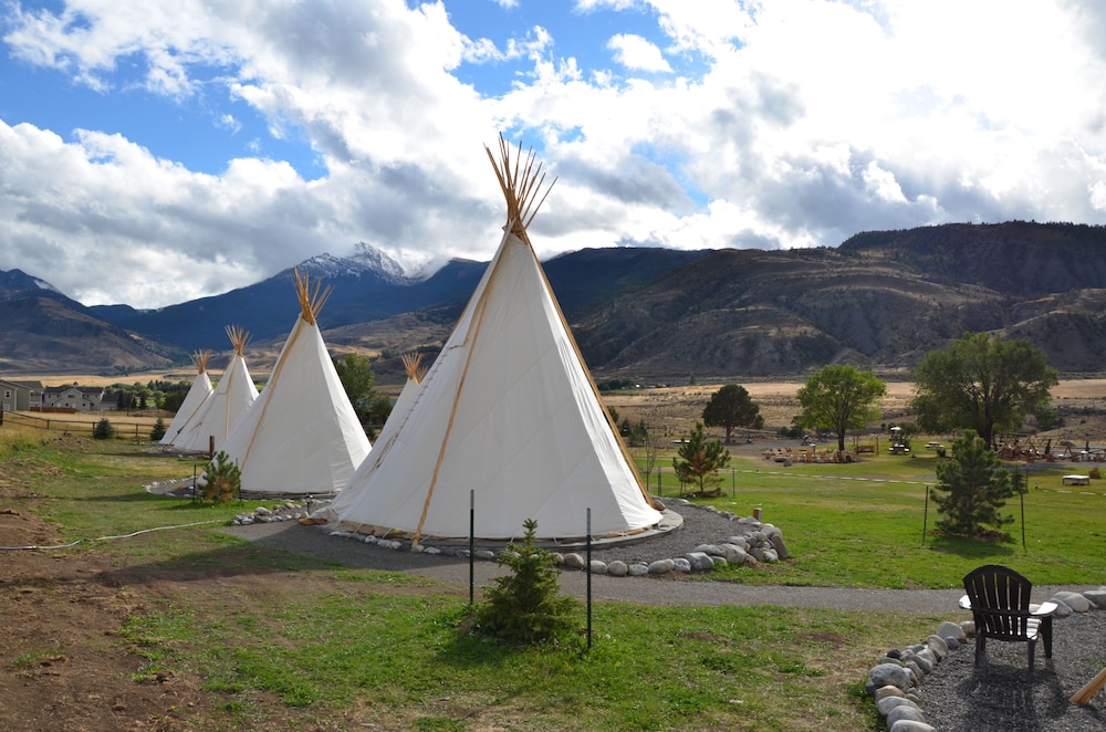 Dreamcatcher Tipi Hotel - photo 27