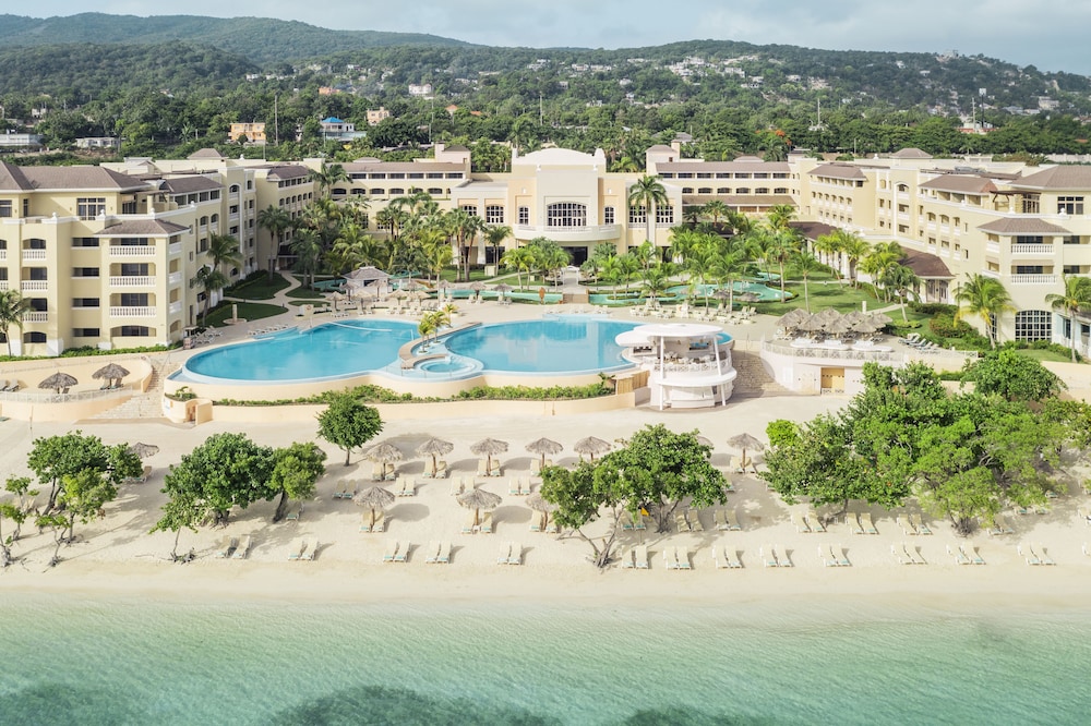 Hotel image of Iberostar Waves Rose Hall Beach All Inclusive
