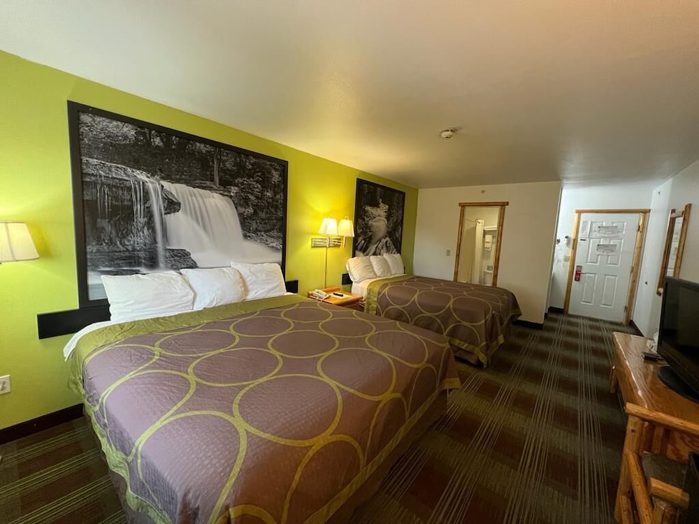 Super 8 by Wyndham Powell - photo 22