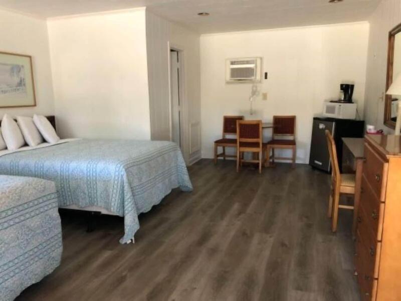 Swell Motel - photo 130