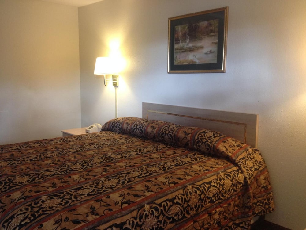 Battlefield Inn Springfield - photo 13