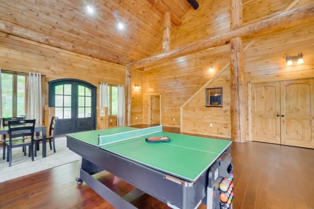 Sensational Views 4 Bedroom Cabin by Heavenly Views Resort - photo 30