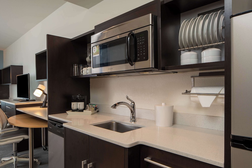 Home2 Suites by Hilton Gulfport I 10 - photo 32