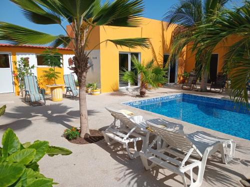 Hôtel Colibri Lac Rose in Unknown City, Senegal