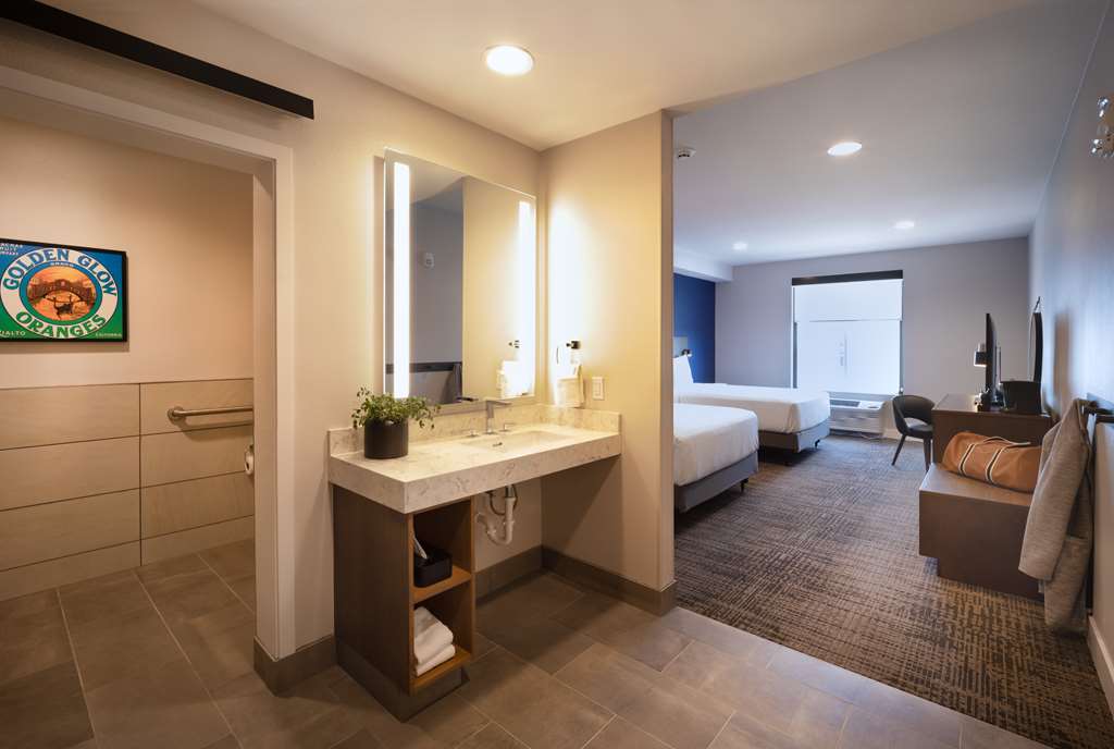 Ayres Hotel Rialto Fontana - photo 11