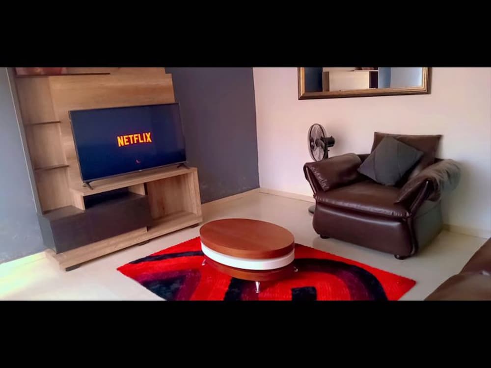 Enjoy This Fully Furnished Apartment In Chililabombwe 17139030 — Chililabombwe