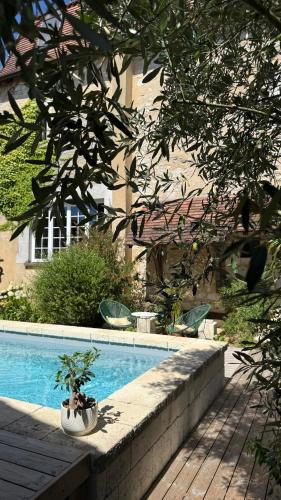 Le Nid Des Pres Gites Spa — Mensignac