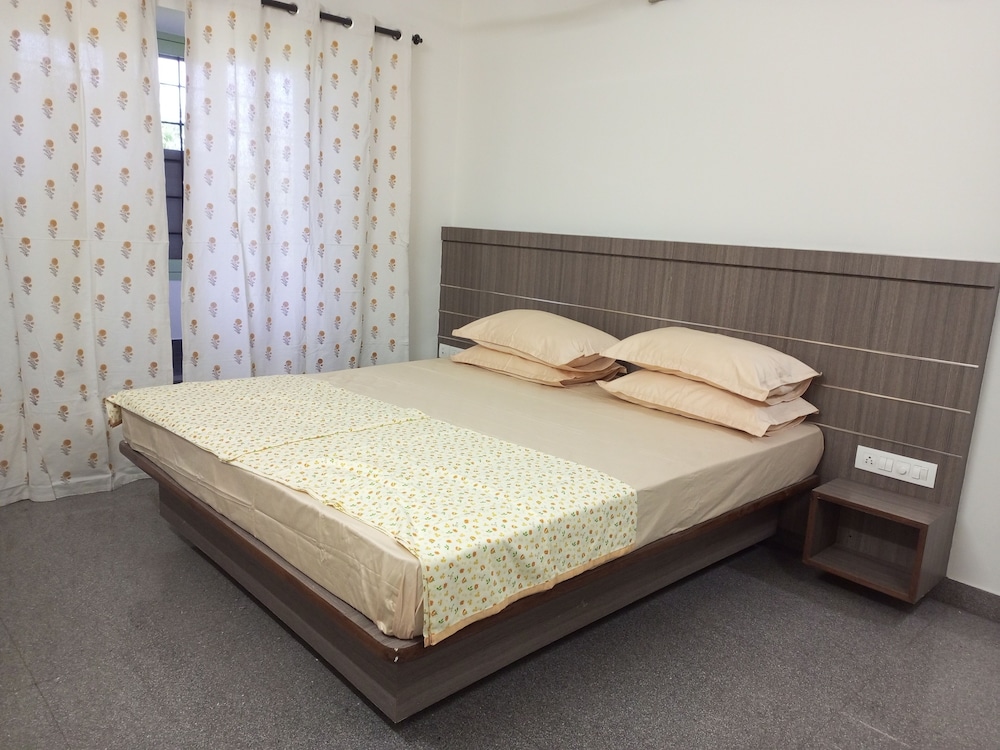 Transit Nest Near Madurai Airport — hotel near Madurai Airport