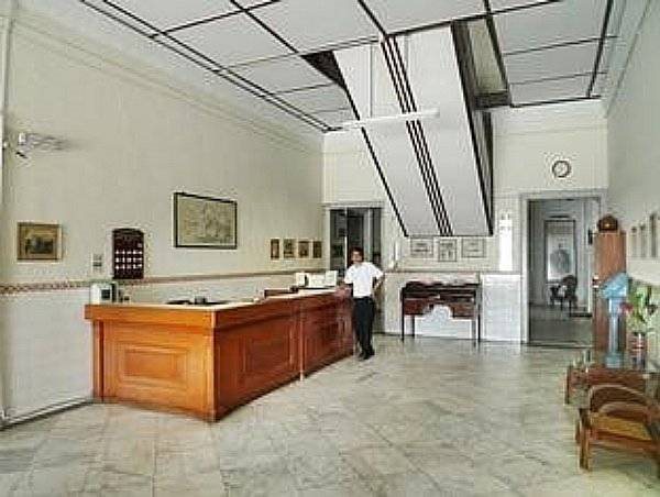 Paramount Hotel - carbon neutral hotel in George Town