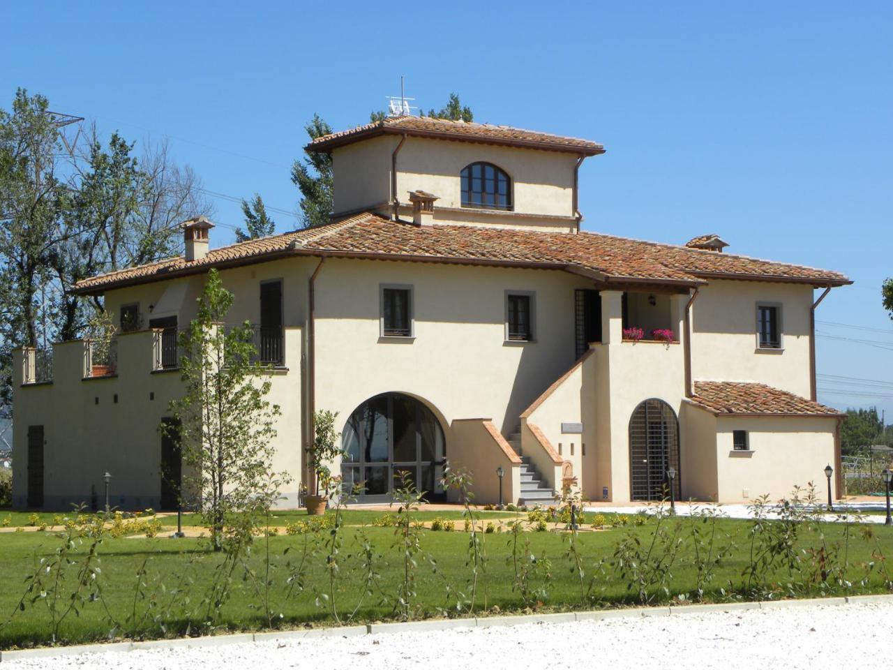 Il Casale di David — 4-Star Luxury Hotel in Pontedera, Italy