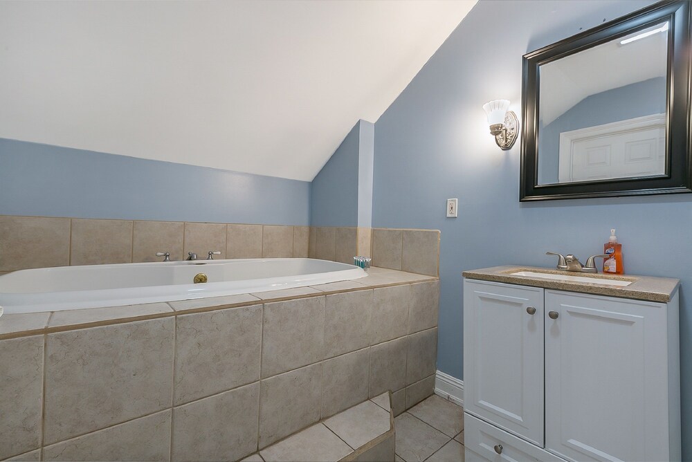 Canal Express Rooms - photo 39